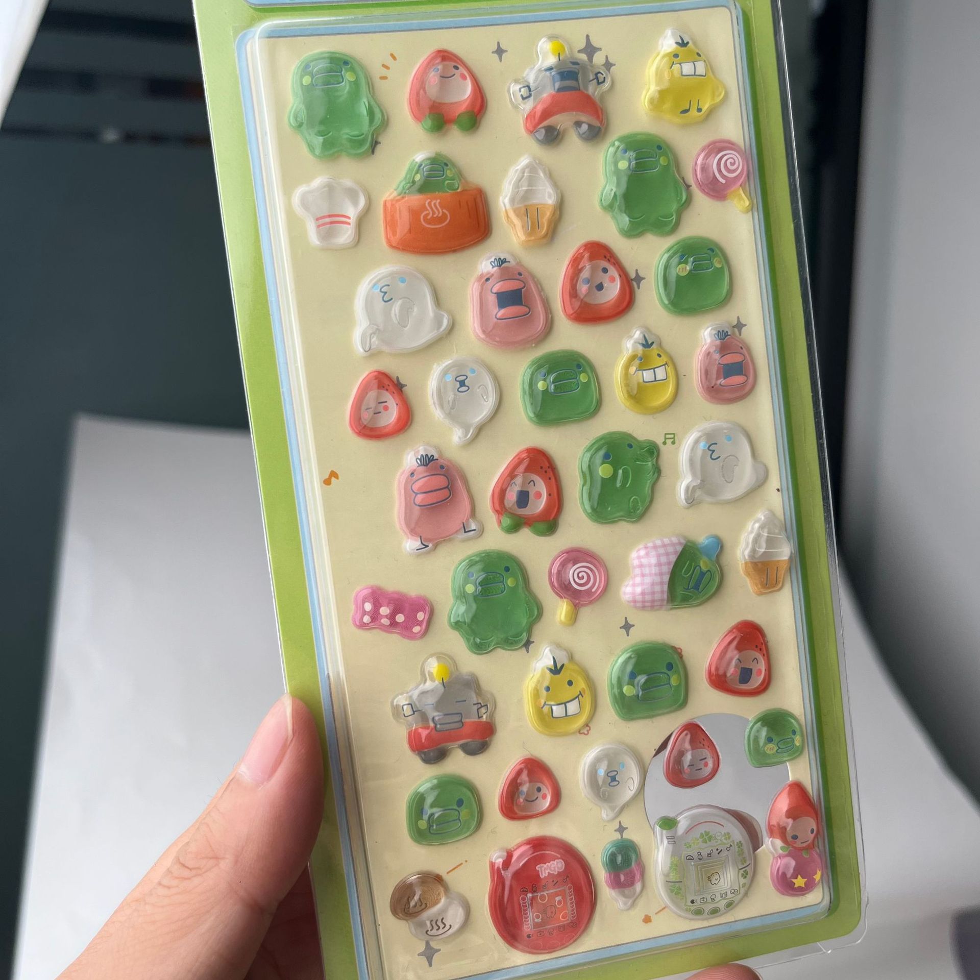 Cute Tamagotchi 3D Puffy Stick - đánh giá và giá Laptop Accessories